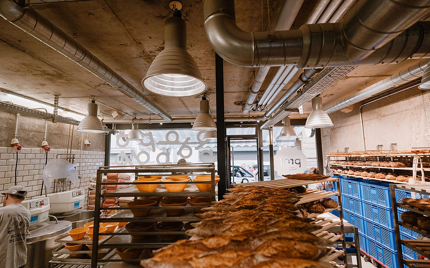 Prot von alex koeln faq prôt, brot, bäckerei, köln, belgisches viertel, veedel, handwerk, backstube, backen, handwerk, verkauf, produkte, handgemacht, handgebacken, alex onasch